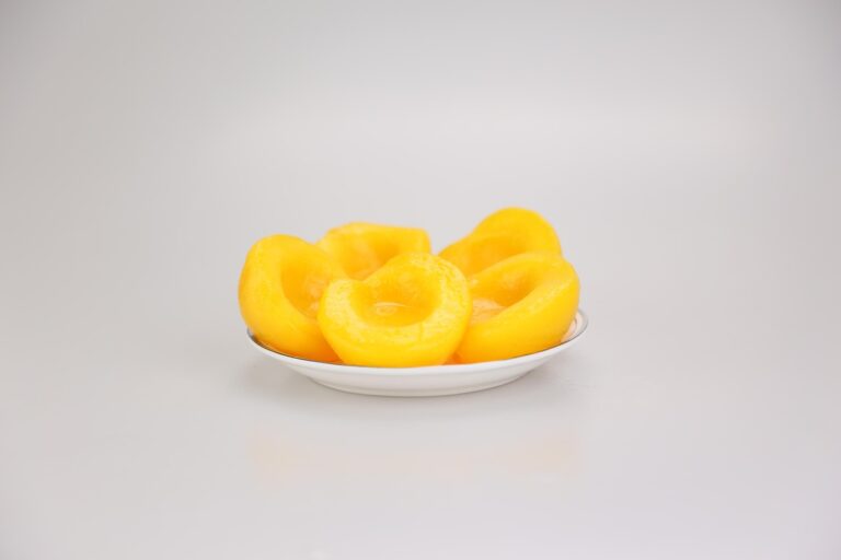 food, peach, canned, yellow peach canned, fruit, canned fruit, peach